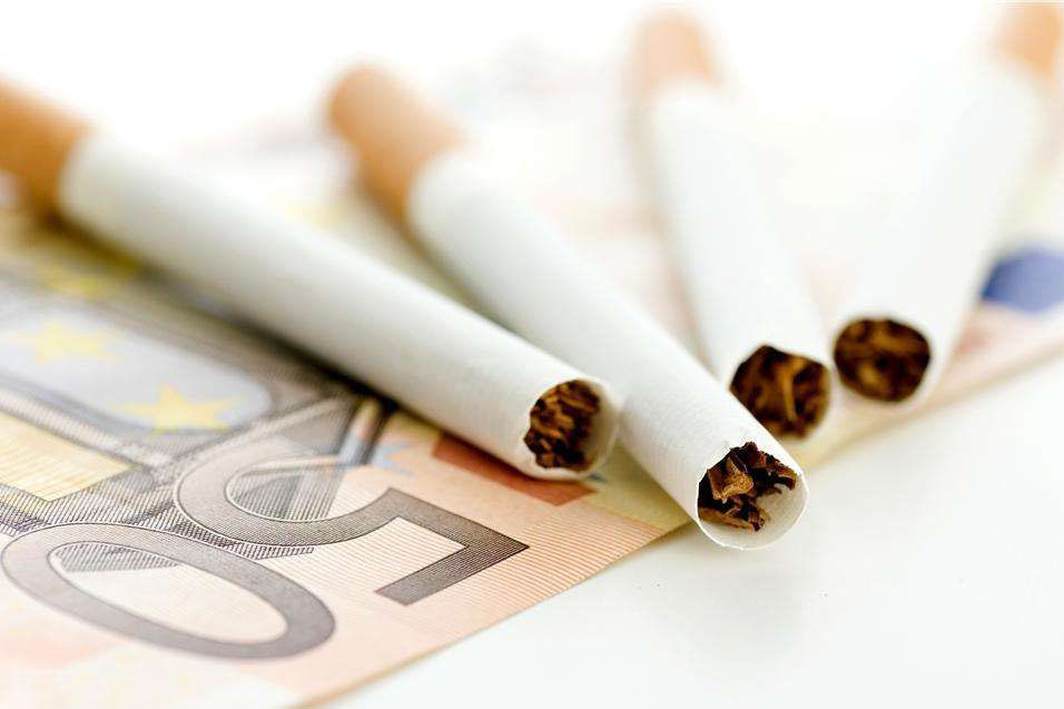 煙草工廠(chǎng)車(chē)間必配工業(yè)除濕機設備詳解_重復